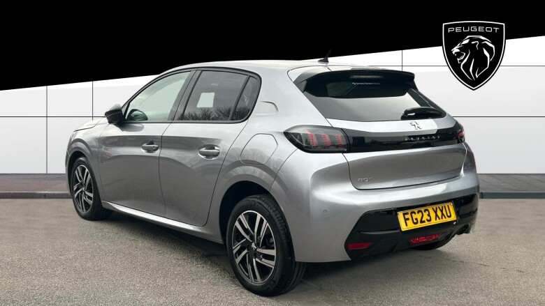 Peugeot 208 1.2 PureTech 100 Allure Premium + 5dr Petrol Hatchback